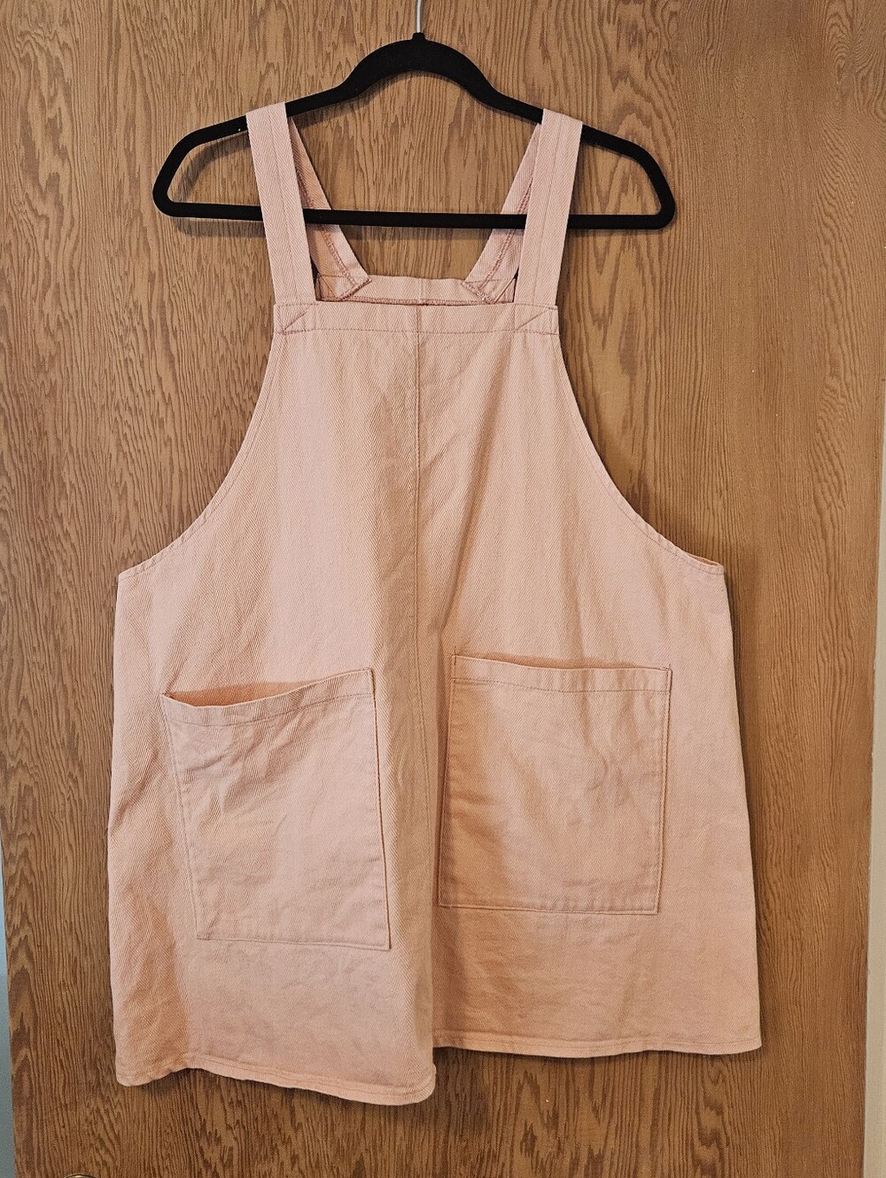 Winnipeg Maker pinafore